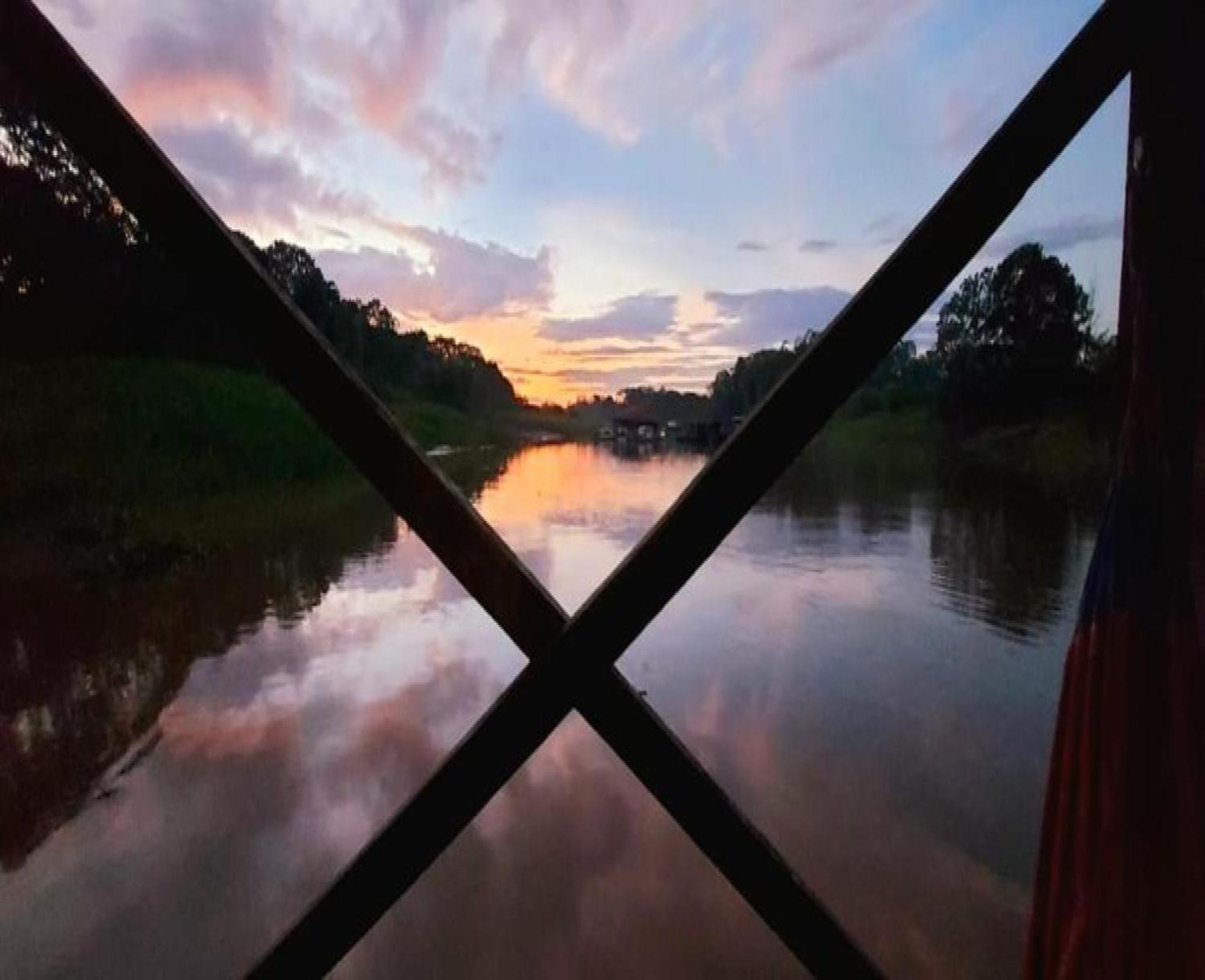 Cabana Flotante Kurupira Летисия Экстерьер фото